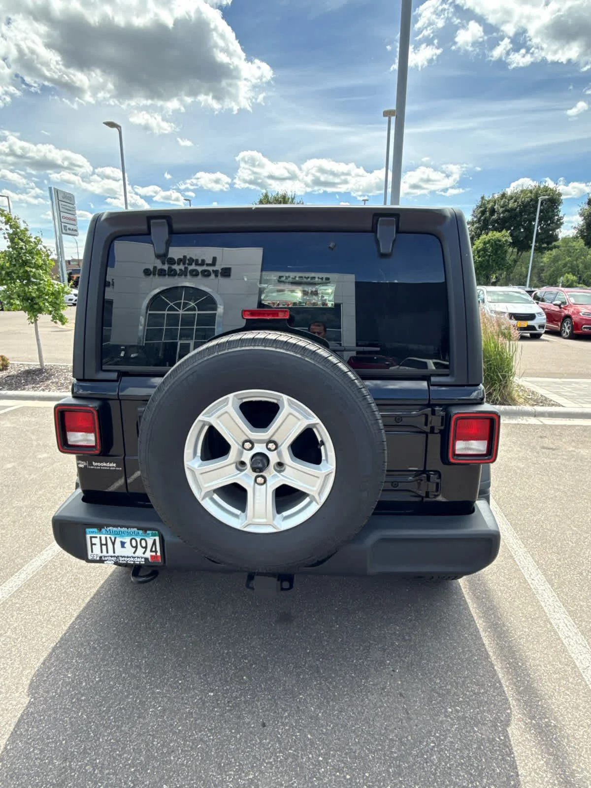 Used 2020 Black Clearcoat Jeep Sport S image 4