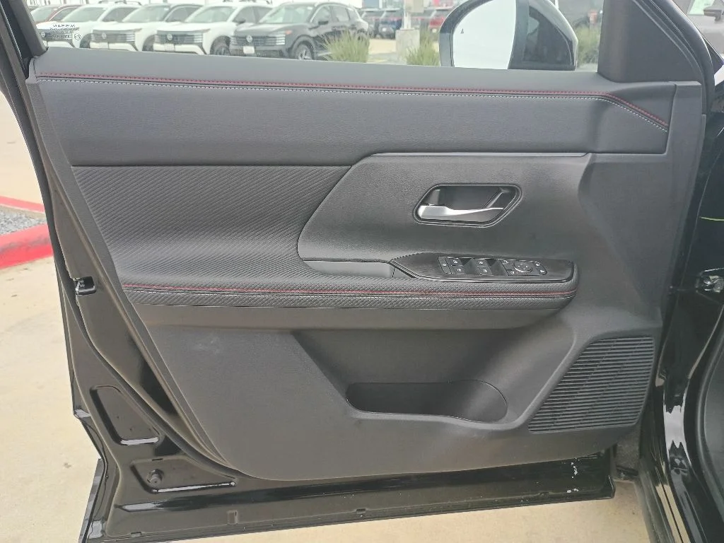 2026 Nissan KICKS SR AWD - Photo 23