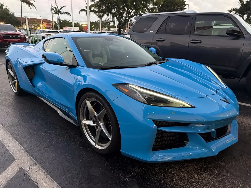 Used 2024 Rapid Blue Chevrolet E-Ray image 9