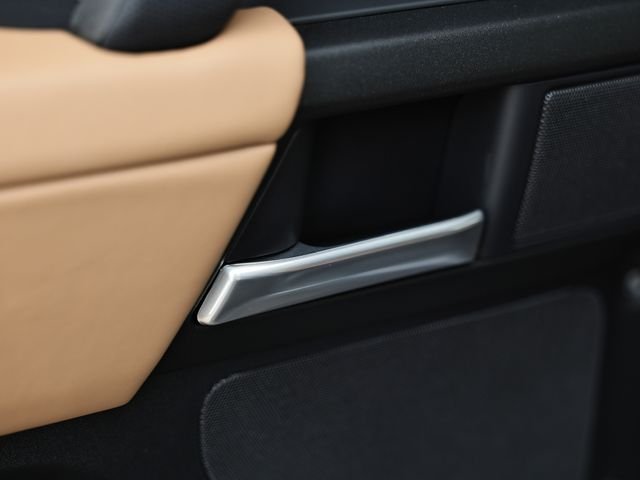 2026 Land Rover Defender X - Photo 29