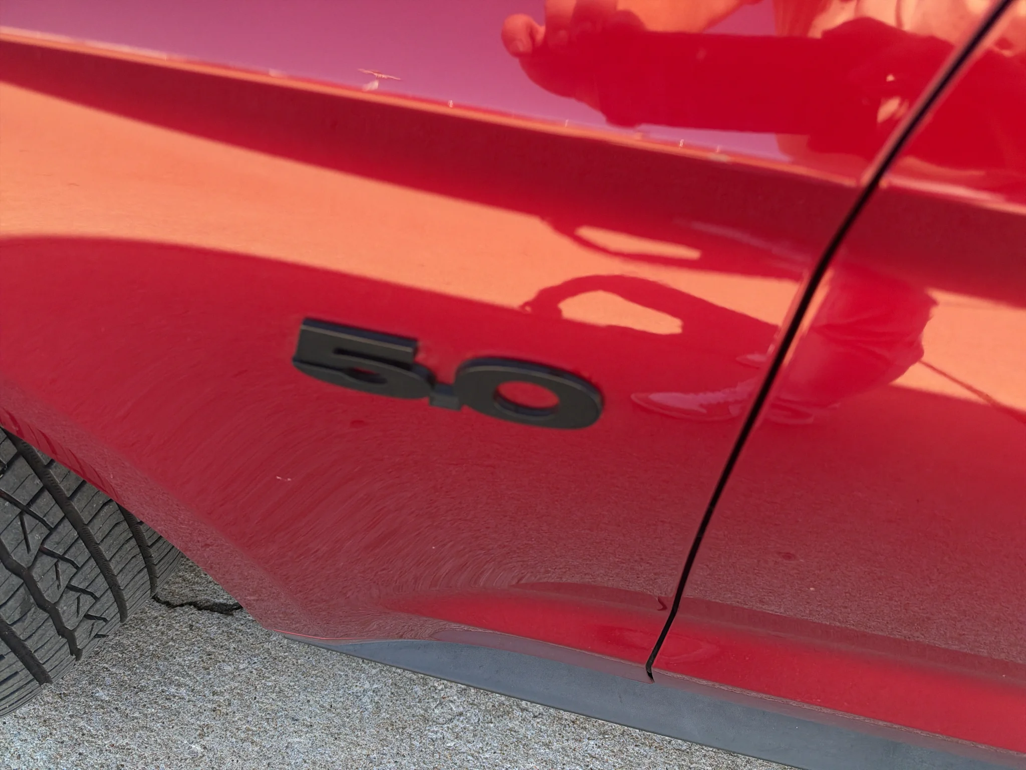 Used 2018 Ruby Red Tinted Clearcoat Metallic Ford GT image 10