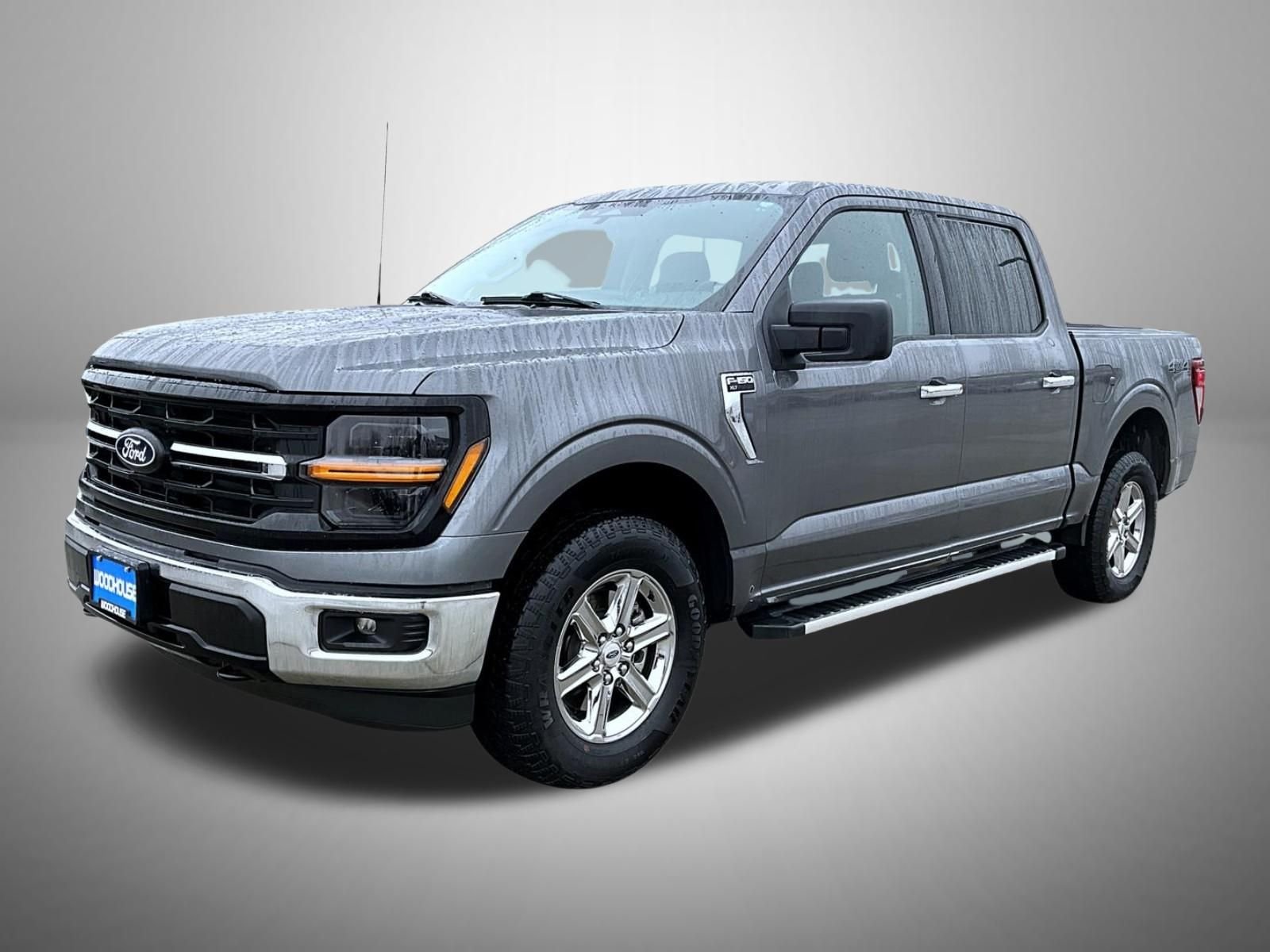 Used 2025 Gray Ford XLT image 1