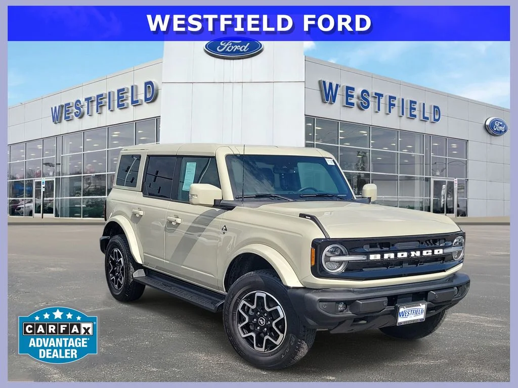 2025 Ford Bronco Outer Banks 4x4's photo
