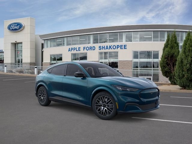 2026 Ford Mustang-Mach-e Premium's photo