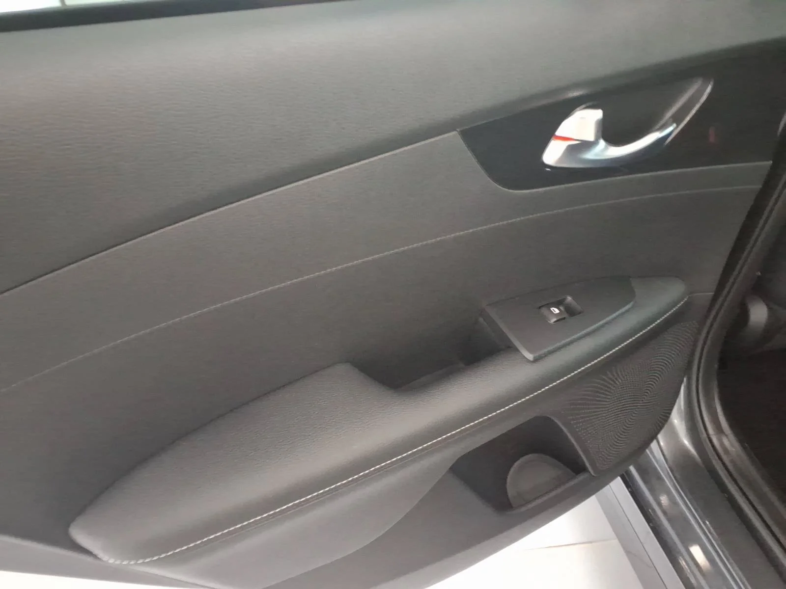 2022 Kia FORTE GT-Line - Photo 15