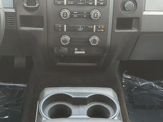 Used 2014 Ingot Silver Ford STX image 19