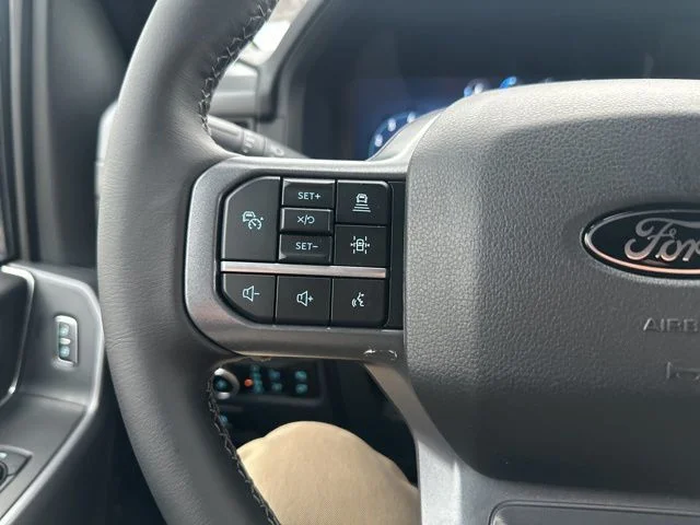 New 2026 Carbonized Gray Metallic Ford XLT image 40