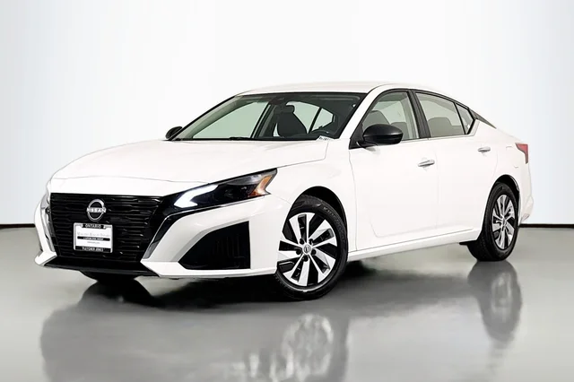 2025 Nissan Altima 2.5 S FWD