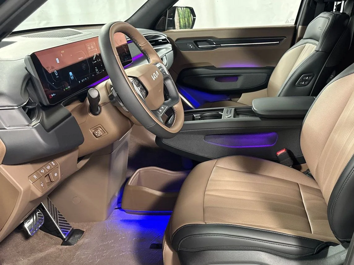 New 2026 Glacial White Pearl Kia GT-Line image 3