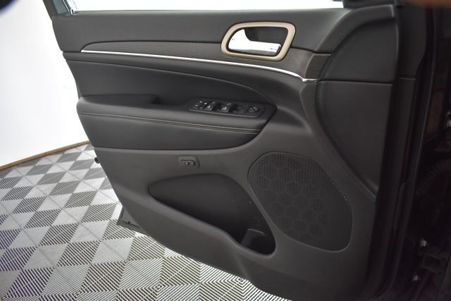 Used 2017 Black Jeep Limited image 42