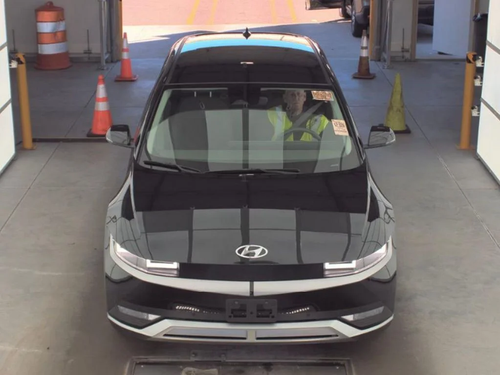 Used 2024 Hyundai IONIQ 5 SEL with VIN KM8KN4DE4RU264945 for sale in Akron, OH