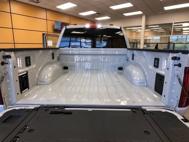New 2026 Avalanche Ford Lariat® image 22