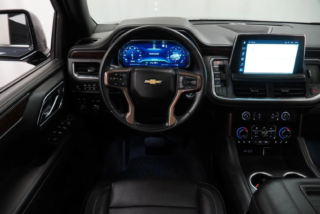 Certified Used 2023 DARK ASH METALLIC Chevrolet High Country image 19