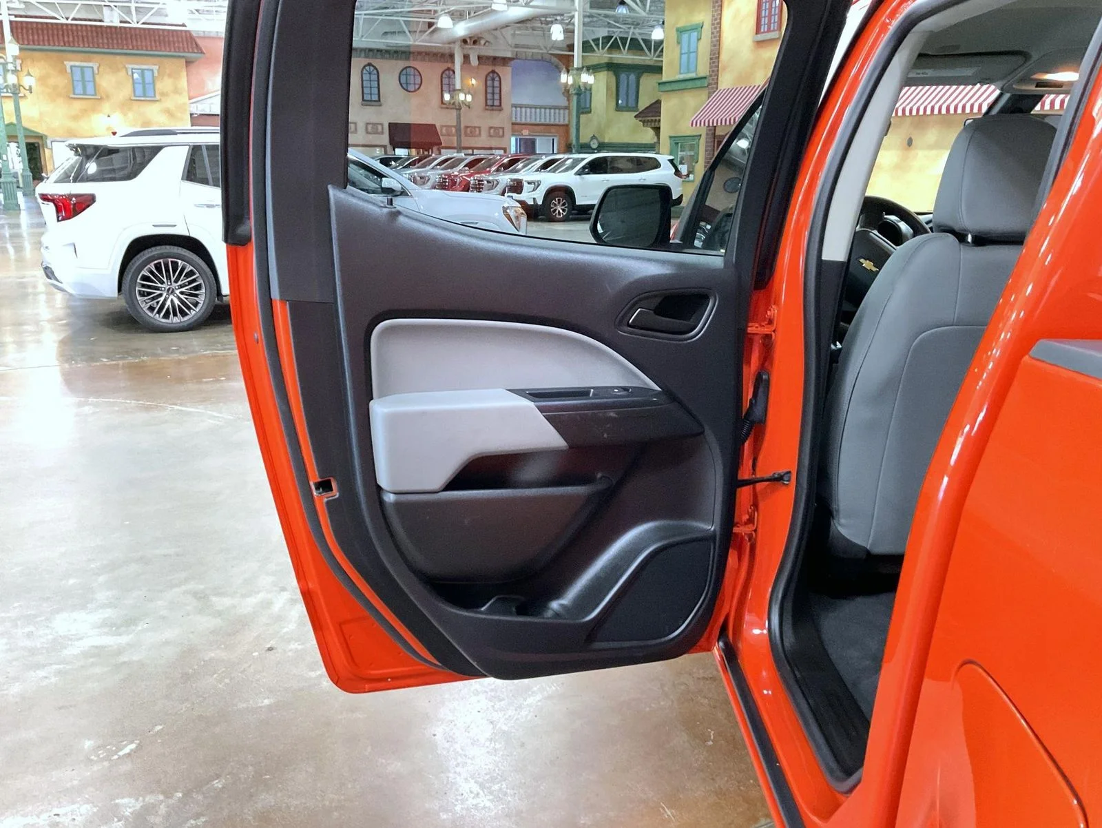 Used 2021 Orange Chevrolet Work Truck image 20