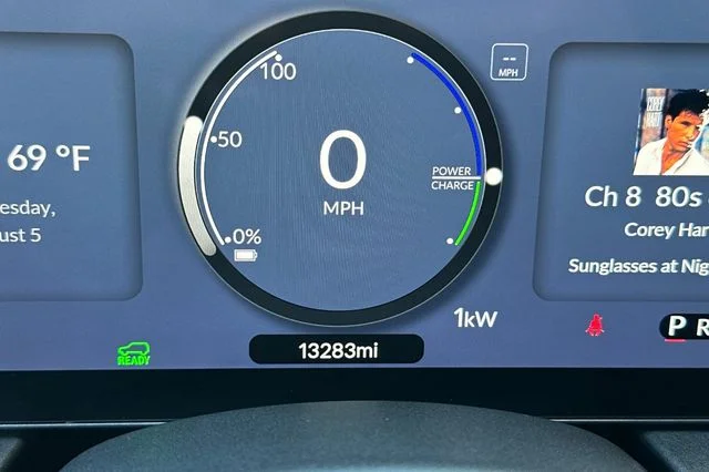 Used 2024  Honda EX image 31