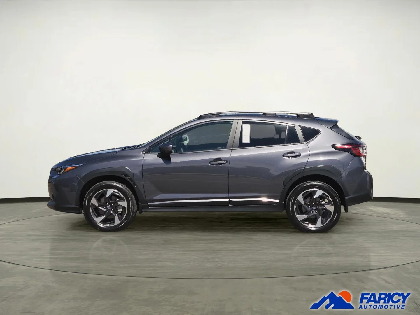 Used 2025 Magnetite Gray Metallic Subaru Limited image 2