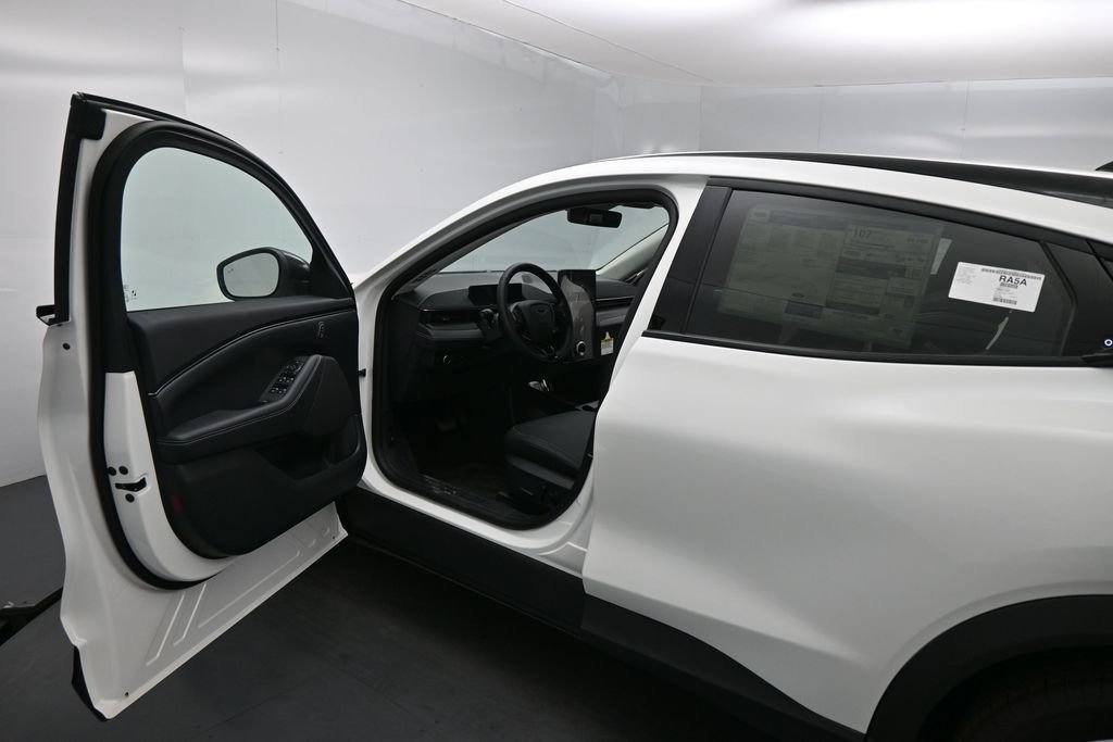 New 2026 Star White Metallic Tri-coat Ford Select image 8