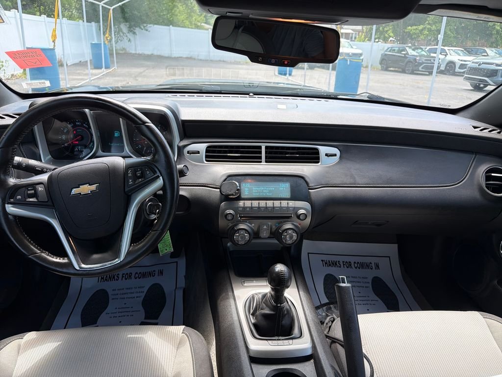 Used 2012 Black Chevrolet 1LT image 25