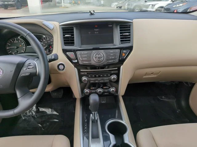 Used 2019 White Nissan SV image 13