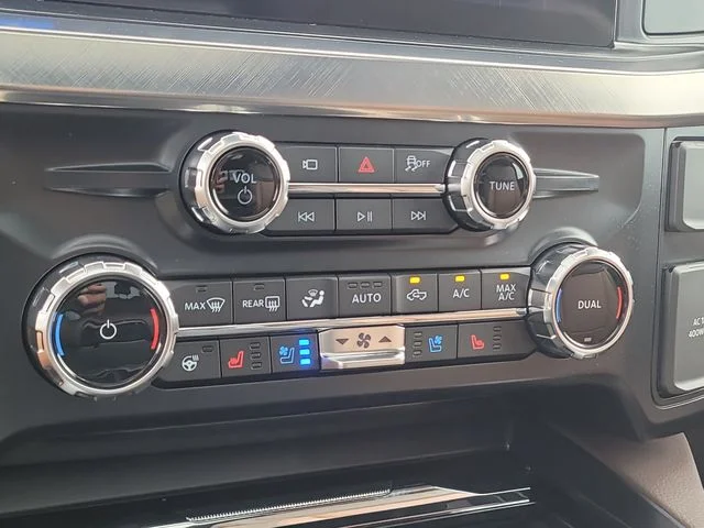New 2026 Gray Metallic Ford King Ranch image 27