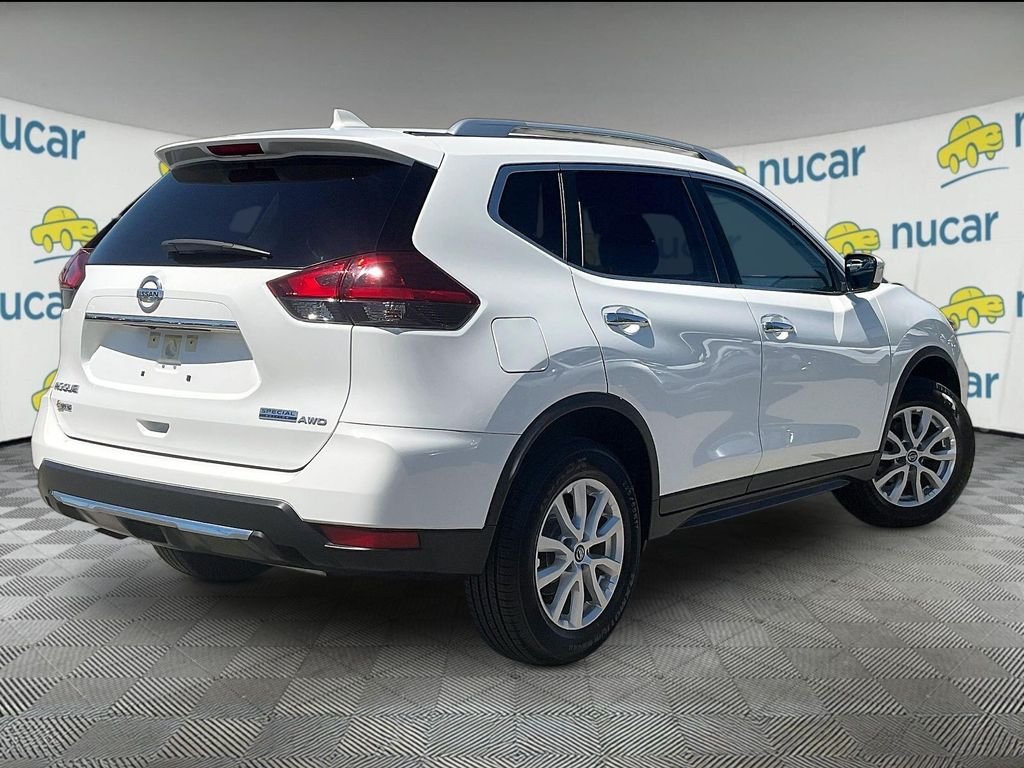 Used 2020 White Nissan S image 6