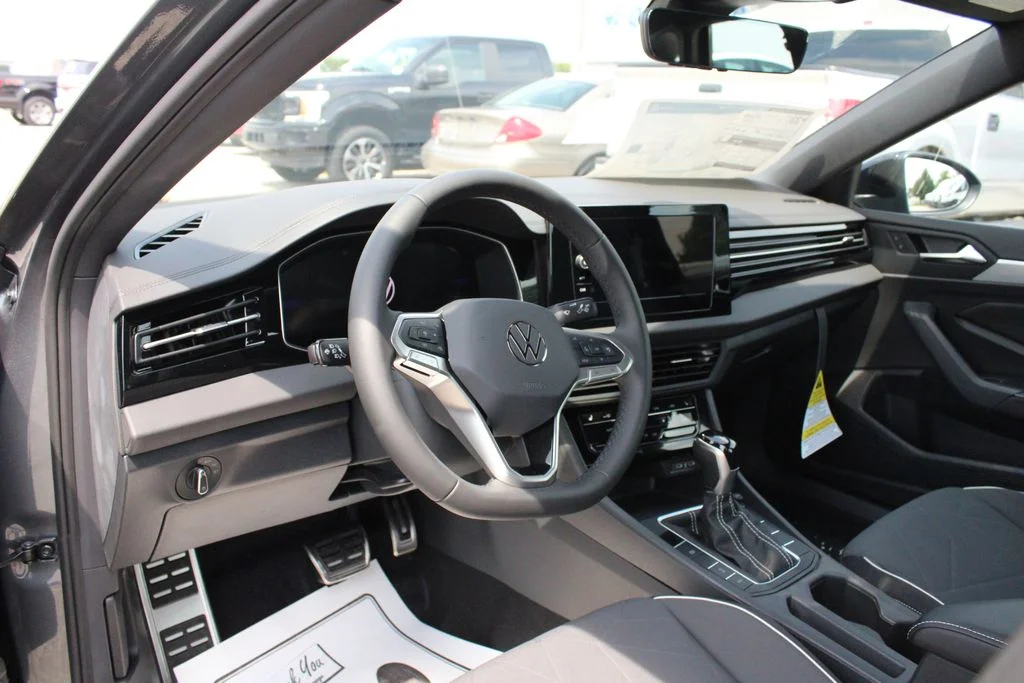New 2026 Silver Volkswagen 1.5T Sport image 2