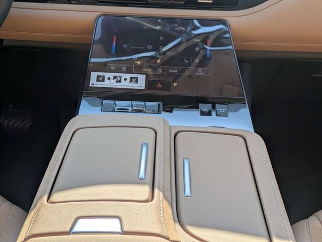 New 2026 RADIANT WHITE INFINITI Luxe 2WD image 20