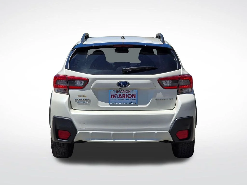 Used 2021 White Subaru Base image 14