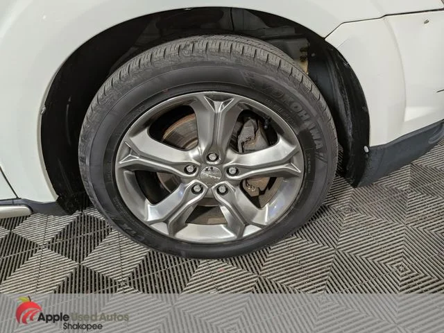 Used 2016 White Dodge Crossroad image 48