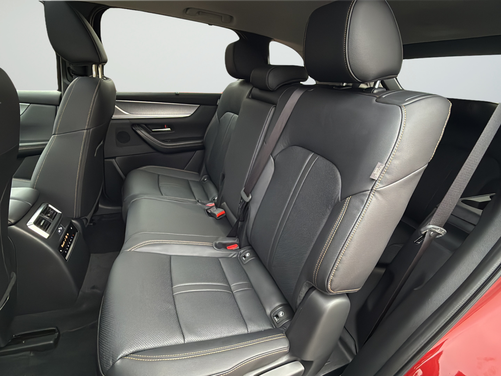 2026 Mazda CX-90 Preferred Package - Photo 17