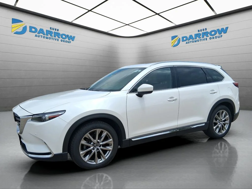Used 2018 White Mazda Signature image 1