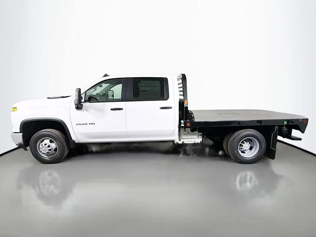 New 2026 Summit White Chevrolet Work Truck image 8