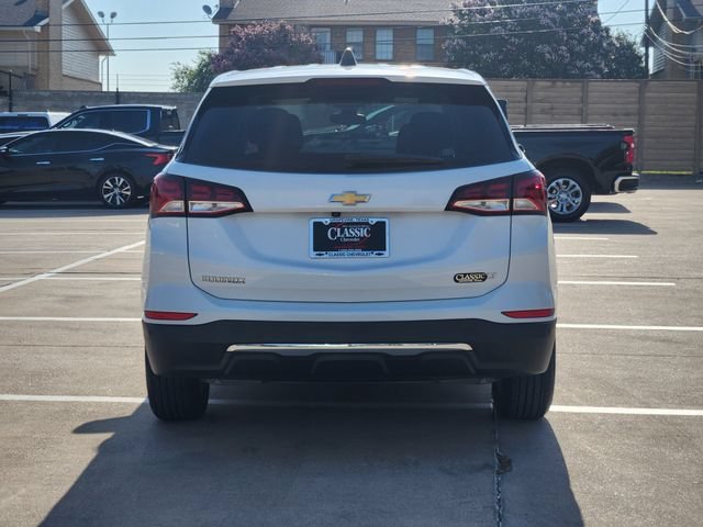 Used 2024 Summit White Chevrolet LT image 13