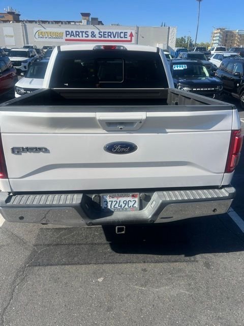 Used 2016 White Ford Lariat image 13