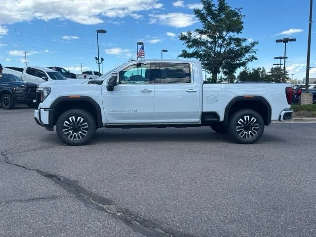 New 2026 Glacier White Tricoat GMC Denali Ultimate image 2