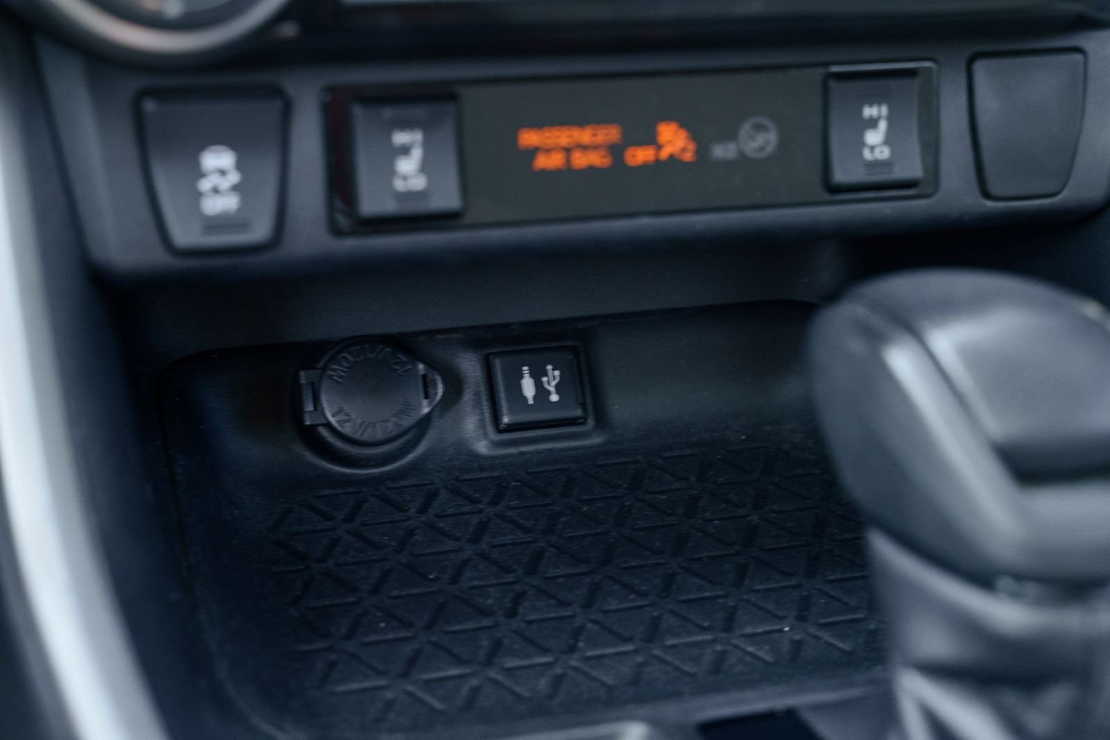 Used 2019 Red Toyota XLE image 31