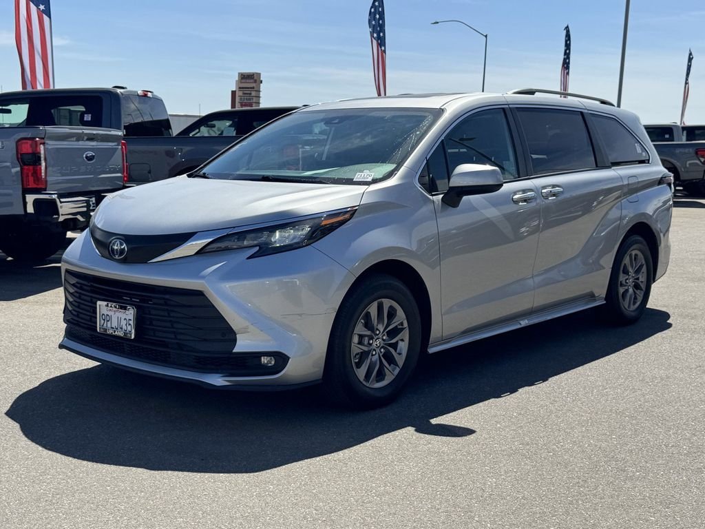 Used 2025 Celestial Silver Metallic Toyota XLE image 4