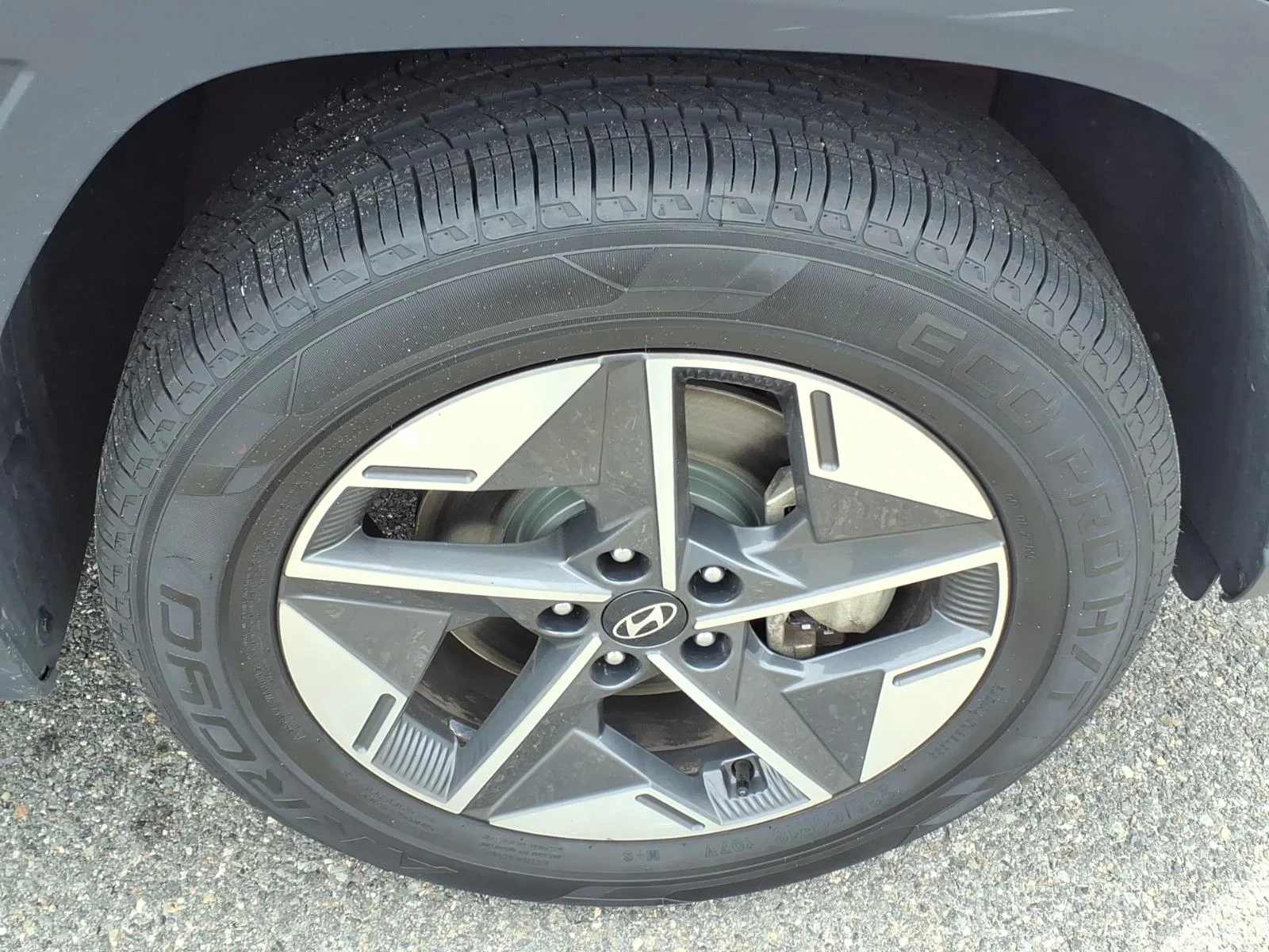 Used 2025 Red Hyundai SEL image 11