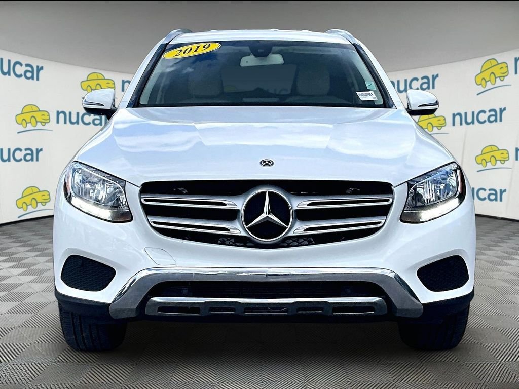 Used 2019 White Mercedes-Benz GLC 300 image 2