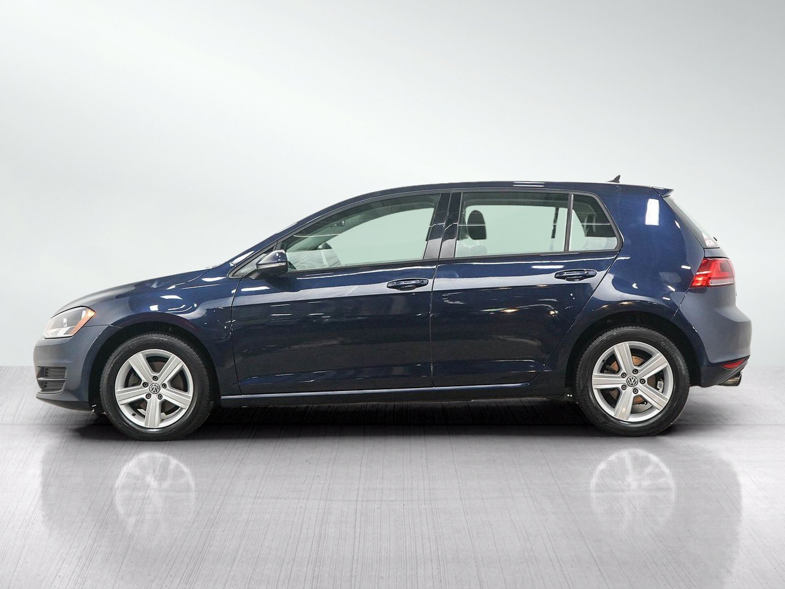 Used 2017 Volkswagen Golf Wolfsburg Edition with VIN 3VW117AU6HM069051 for sale in Minneapolis, Minnesota