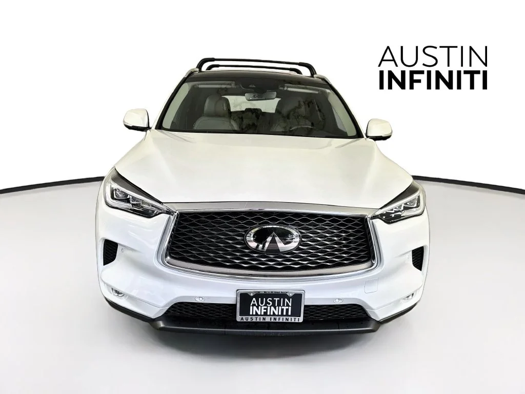 Certified Used 2023 White INFINITI Sensory image 4