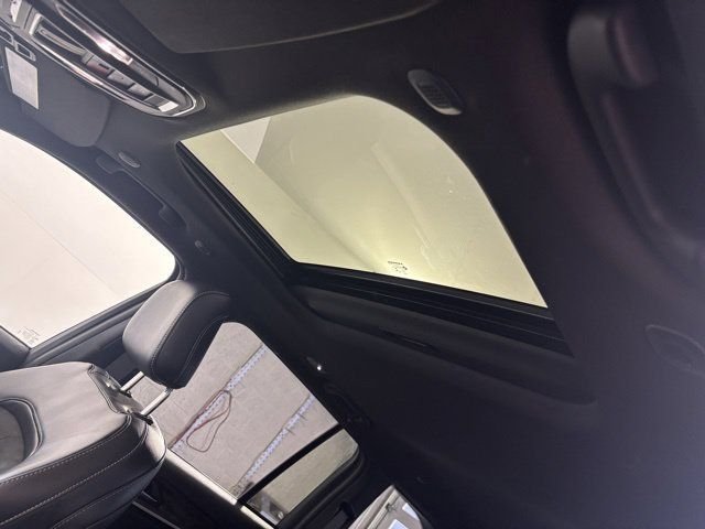 New 2026 White Jeep Altitude image 28
