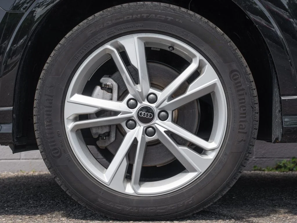Used 2024 Black Audi Premium Plus image 12