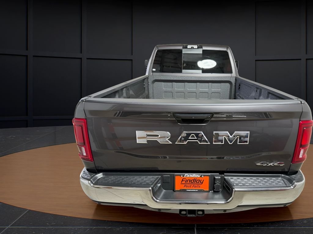 New 2026 Granite Crystal Metallic Clearcoat RAM Tradesman image 6