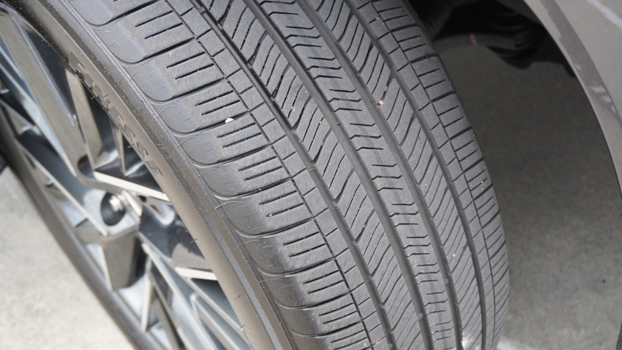 Certified Used 2025 SONIC CHROME Lexus TX 350 Premium image 12