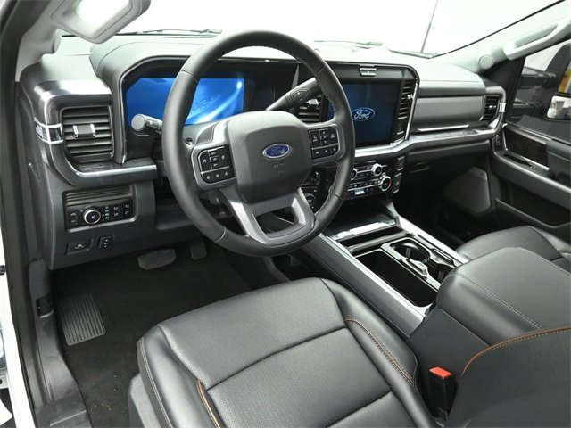 2025 FORD F-250 - Image 8