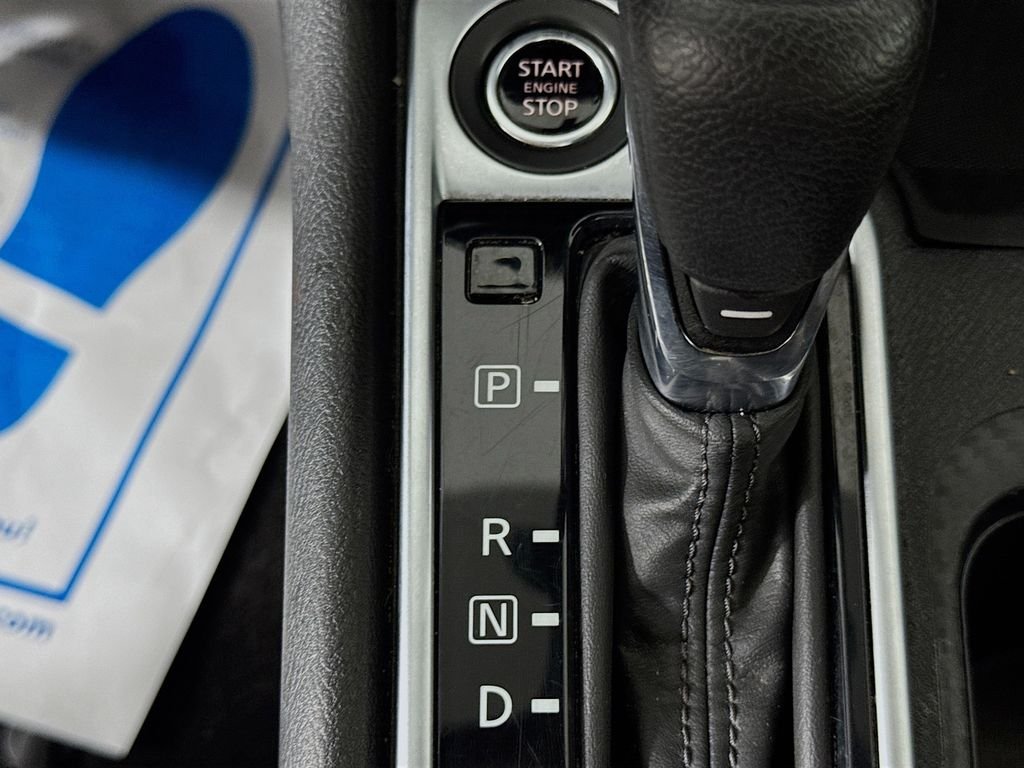 Used 2024 Fresh Powder Nissan SV image 19