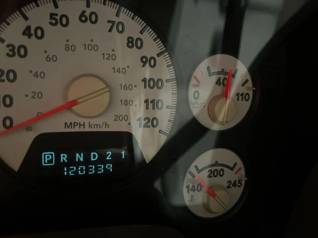 Used 2006 Black Dodge SLT image 11