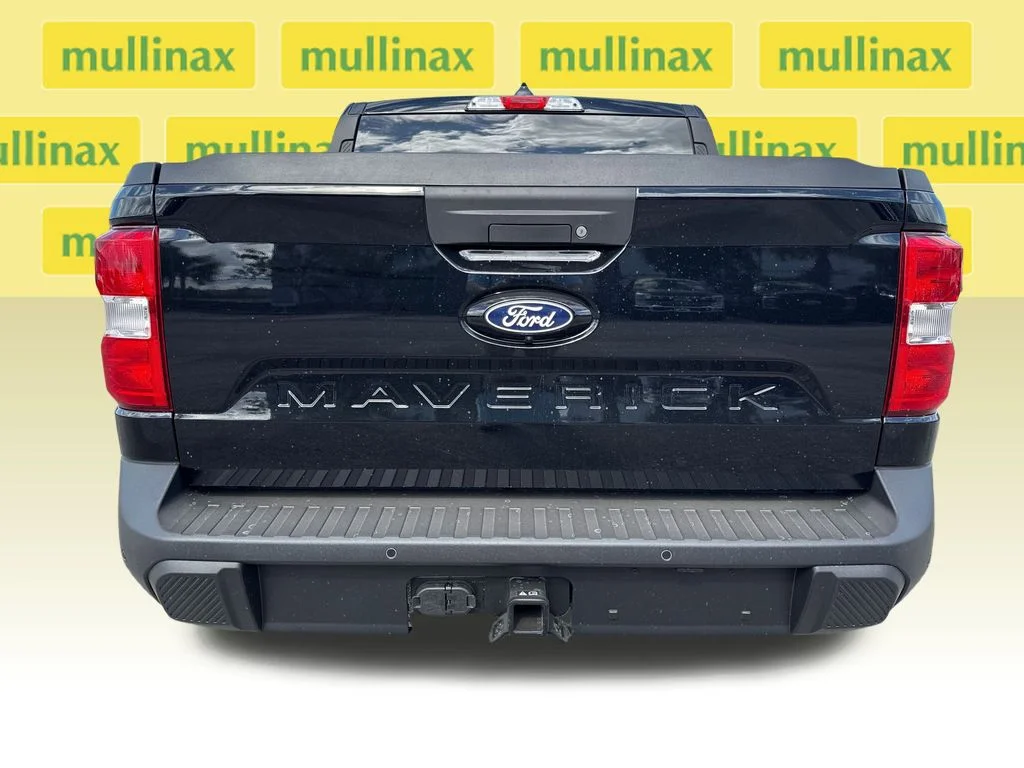 New 2026 Black Ford XLT image 12