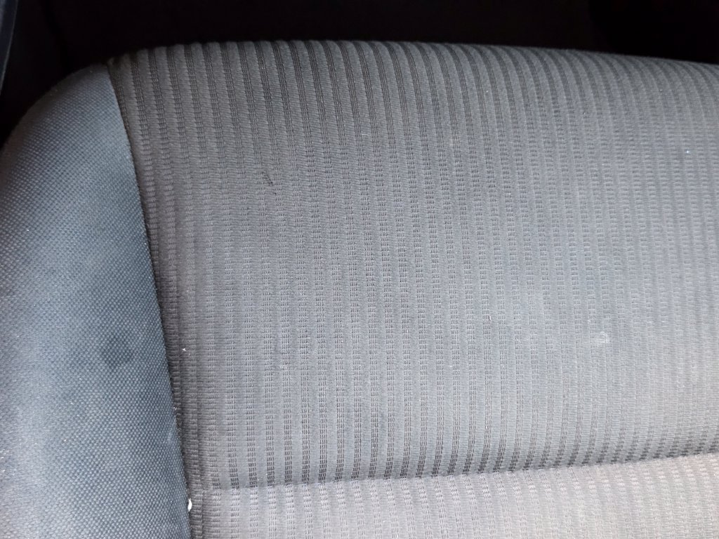 Used 2017 White Toyota LE image 28